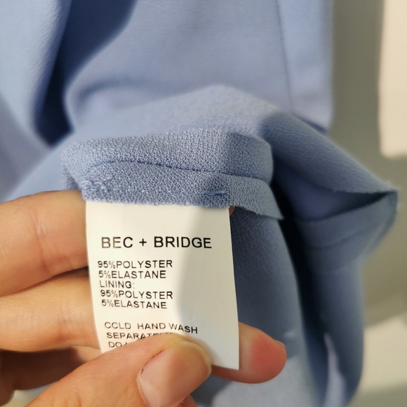 Bec & bridge blu minimalist S4 stretchy made in Australia Karina tuck midi dress - Picture 9 of 9